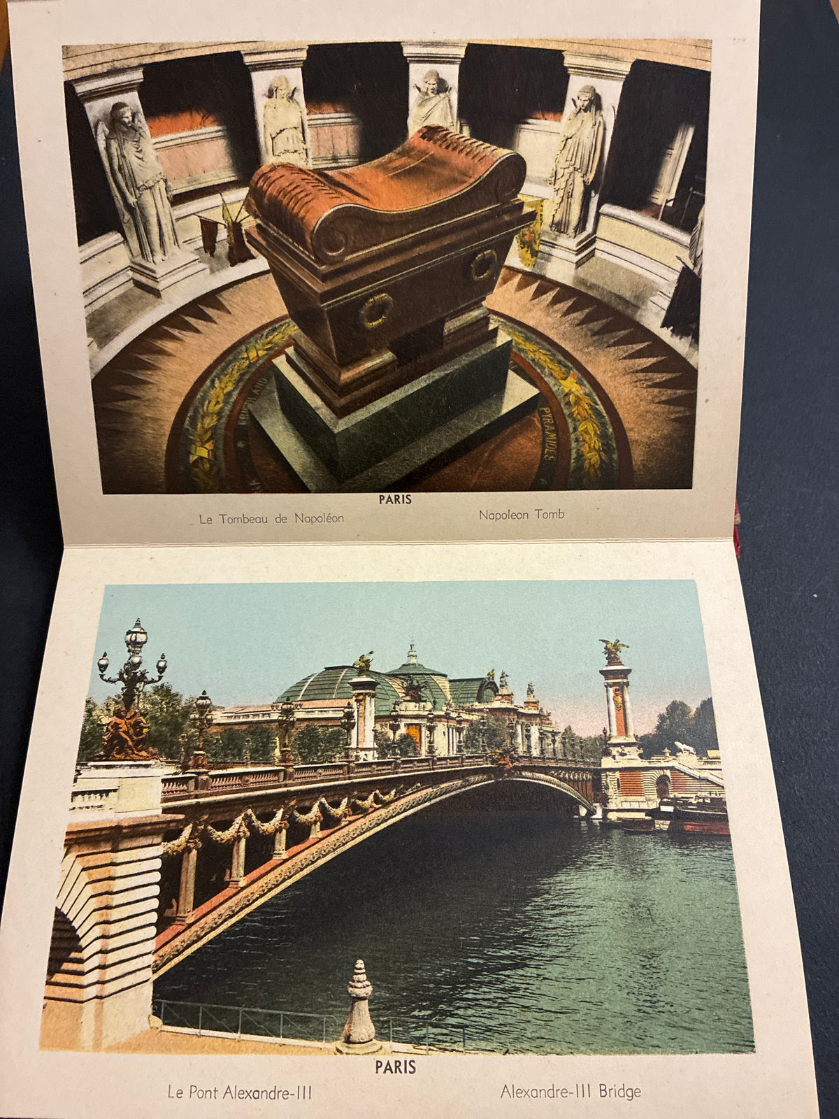 Libretto souvenir cartoline vintage "Souvenir de Paris - Monuments Vues en Couleurs" (A. Leconte Editeur - Paris, anni '30/'50