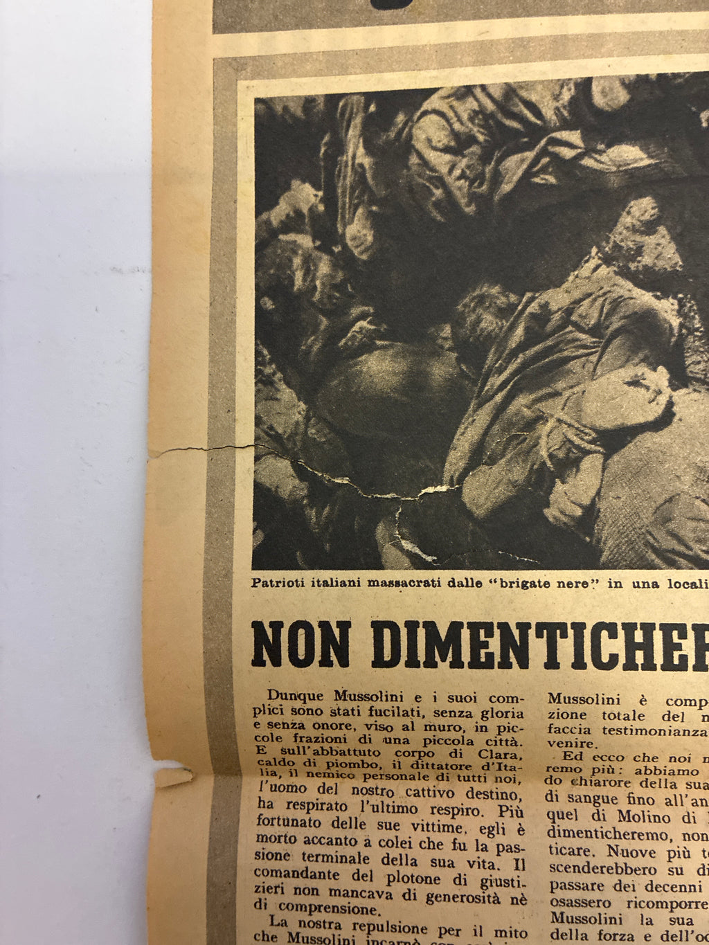 Rarissimo Numero Speciale Rivista Crimen 4 Maggio 1945 {Morte Mussolini - Con Taglio Lineare Descritto}