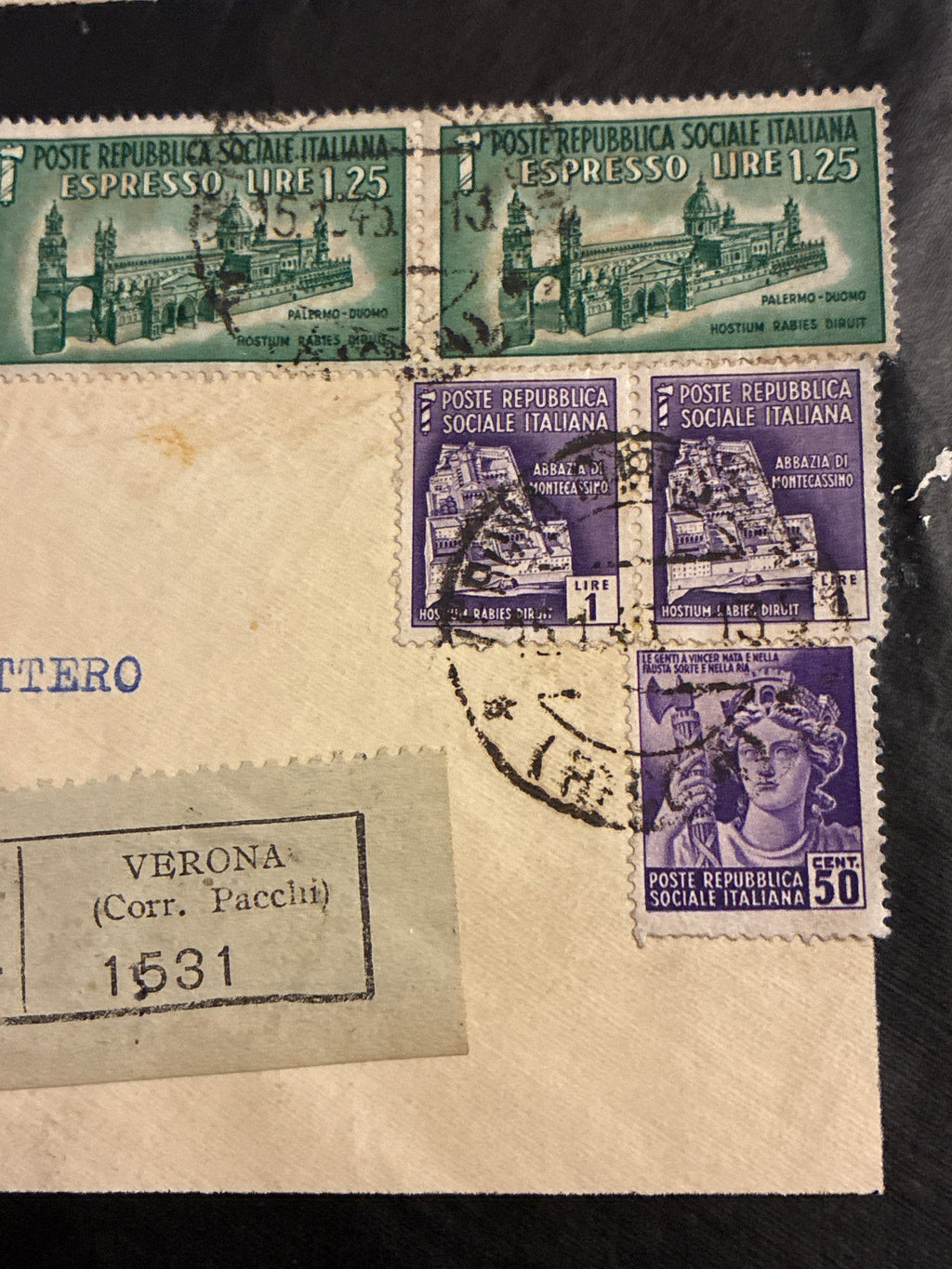 Repubblica Sociale Italiana: lettera raccomandata espresso da Verona a Genova del 2 aprile 1945 affrancata con due valori espressi da 1,25 Lire, due da 1 Lira e un 50 Centesimi della serie Monumenti Distrutti in esatta tariffa da 5 Lire