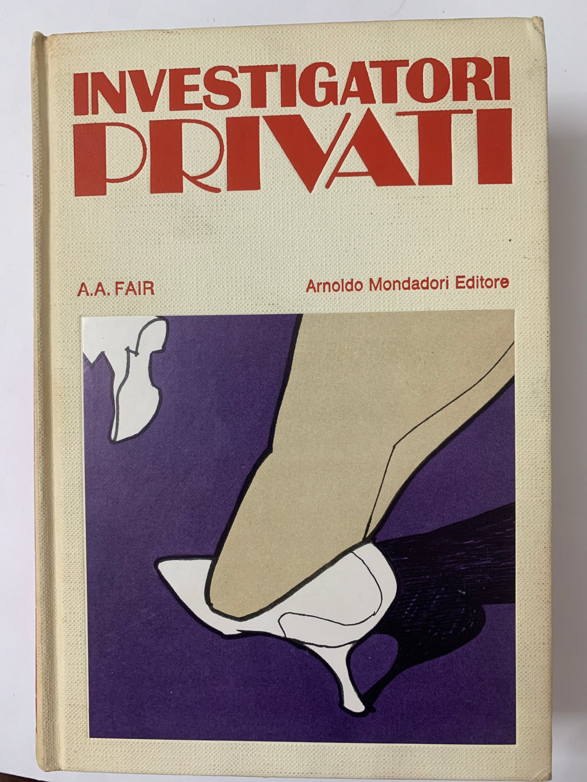 Libro Giallo Vintage A.A. Fair - Investigatori Privati (Mondadori Omnibus Gialli 1971)