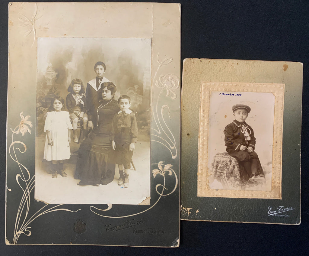 Lotto 2 Antiche Fotografie Gruppo Famiglia e Bambino Studio Eugenio Interdonato Reggio Calabria 1908 D'Epoca