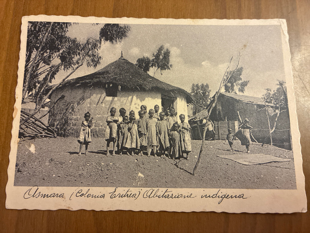 Rara cartolina d'epoca coloniale fotografica (tipo Fotoseta) dell'Eritrea, viaggiata nel 1937 con interessante documento di storia postale