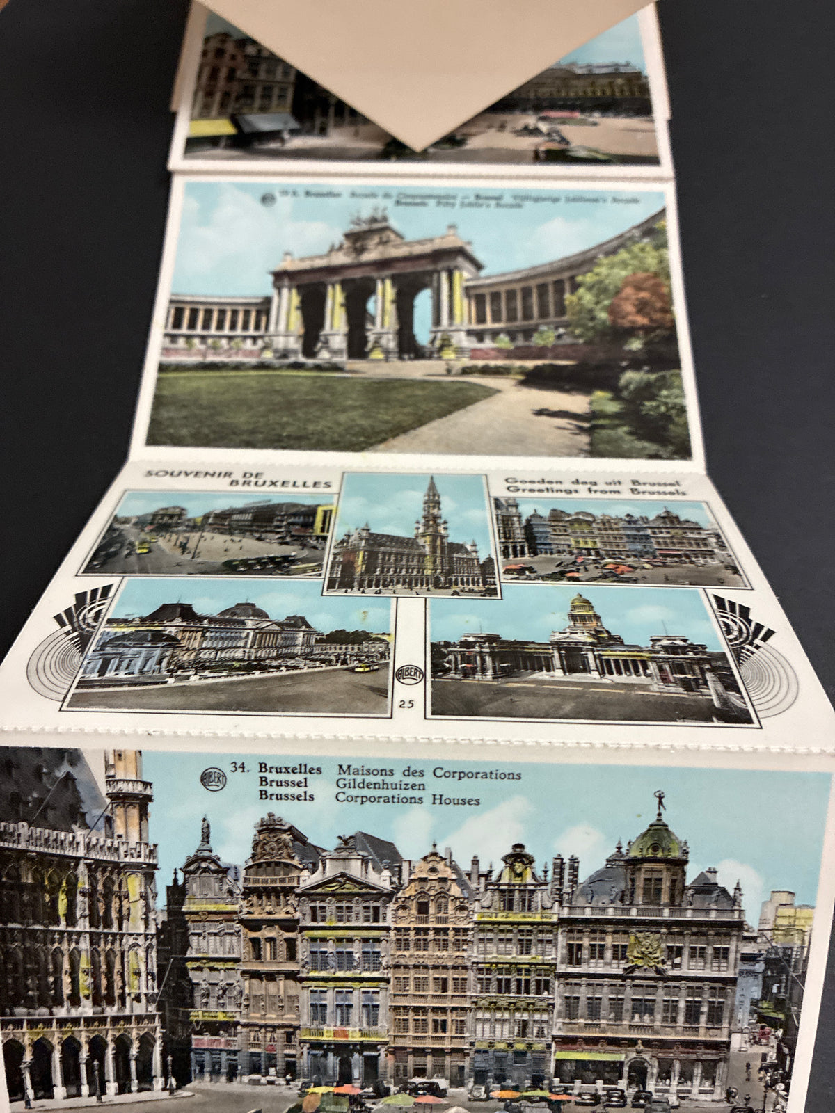 Libretto di cartoline souvenir d'epoca "Bruxelles / Brussels / Brussel" - Serie 1 "Photoplastifix" Albert Dohmen