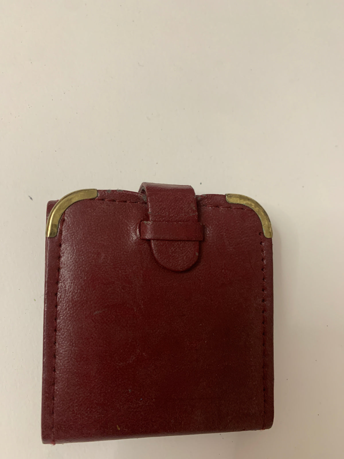Sveglia digitale da viaggio vintage BumBum Quartz con custodia bordeaux