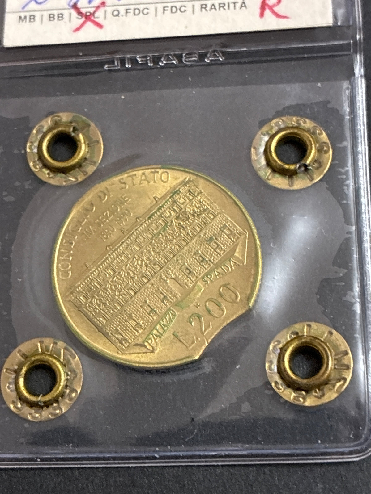 200 Lire 1990 "Consiglio di Stato" – Eccezionale Errore di Tranciatura del Tondello, Rara, SPL