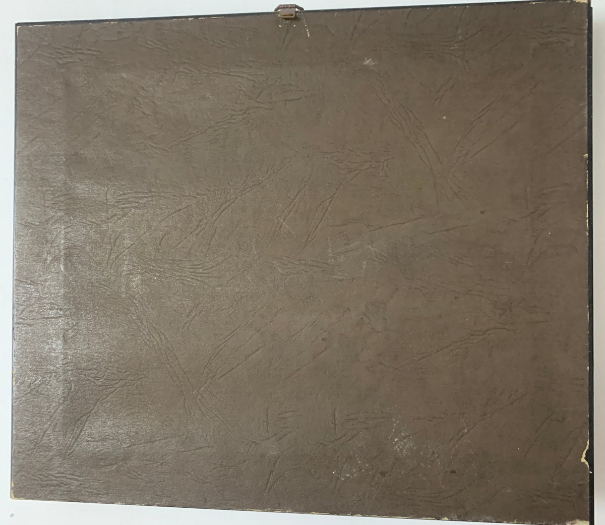 Quadro Specchio Con Bassorilievo Paesaggio In Cornice Radica E Oro Vintage