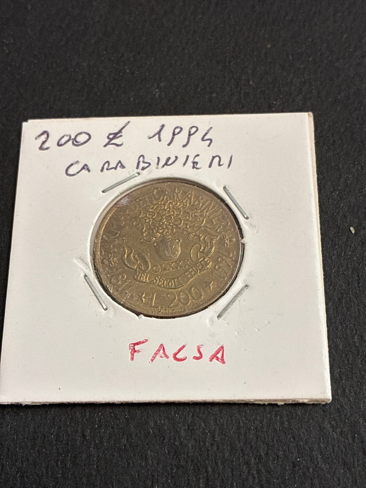 200 lire del 1994 Carabinieri falso d'epoca per la circolazione