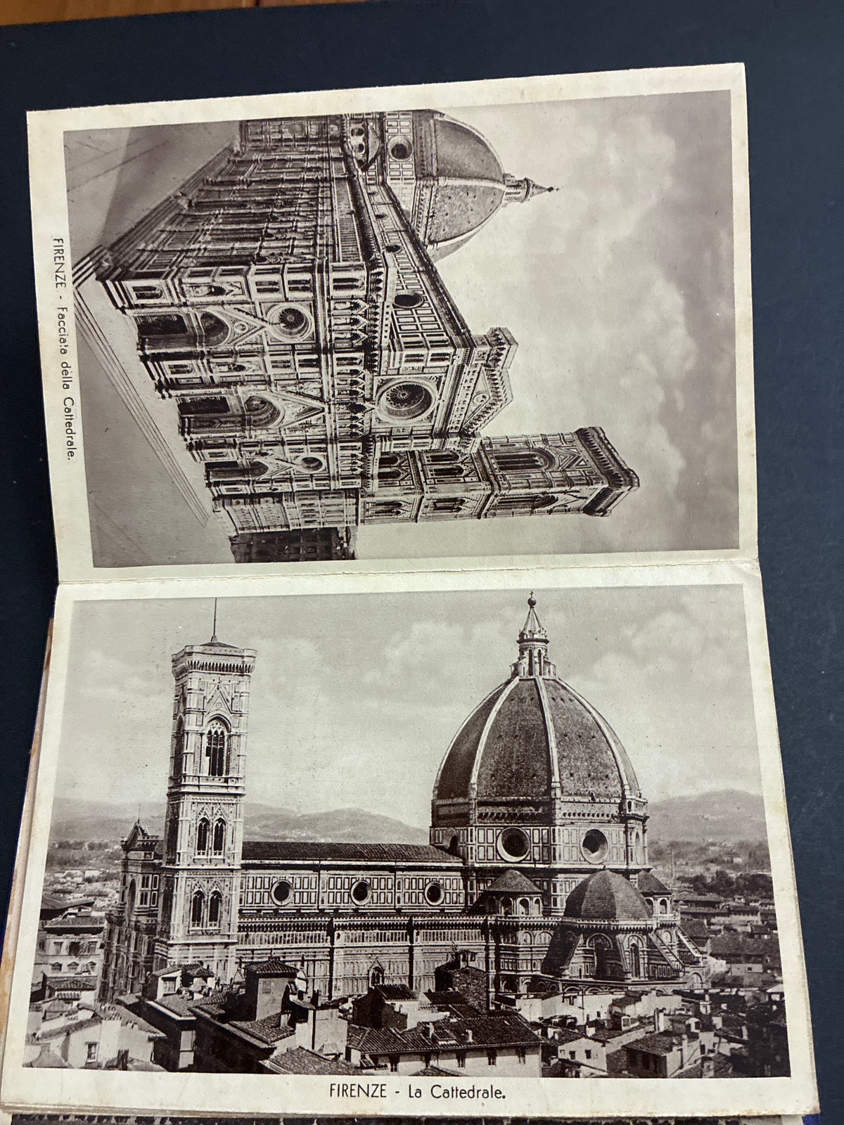 Libro d'epoca "Ricordo di Firenze - 32 vedute" - Album souvenir a soffietto con mappa e testi (circa anni 1910-1930)