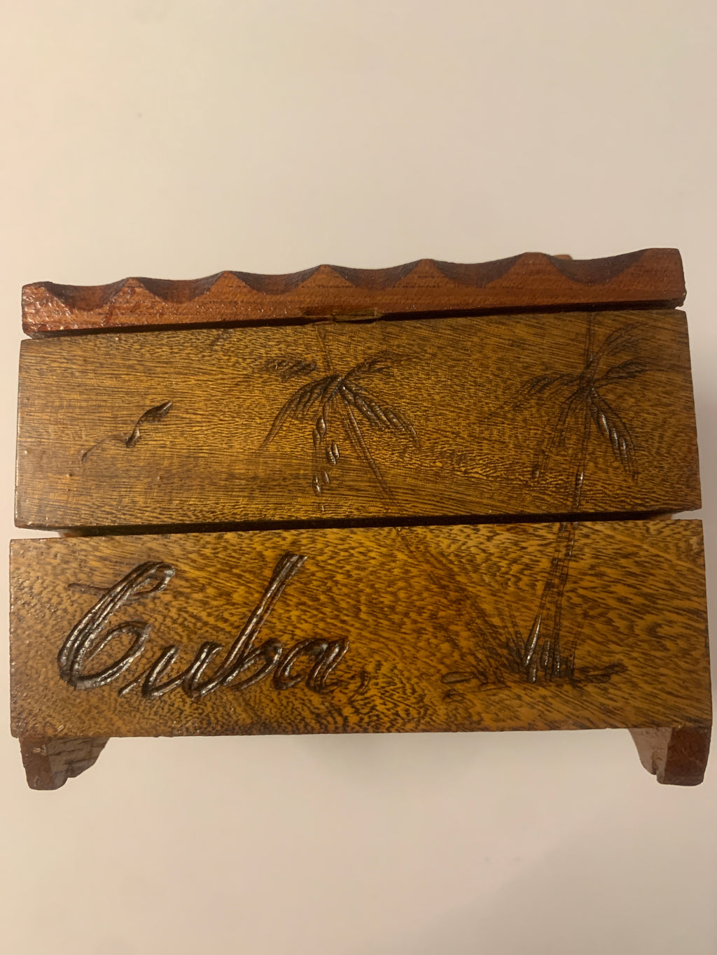 Scatola Portagioie Vintage Estensibile in Legno Intarsiato Souvenir Cuba