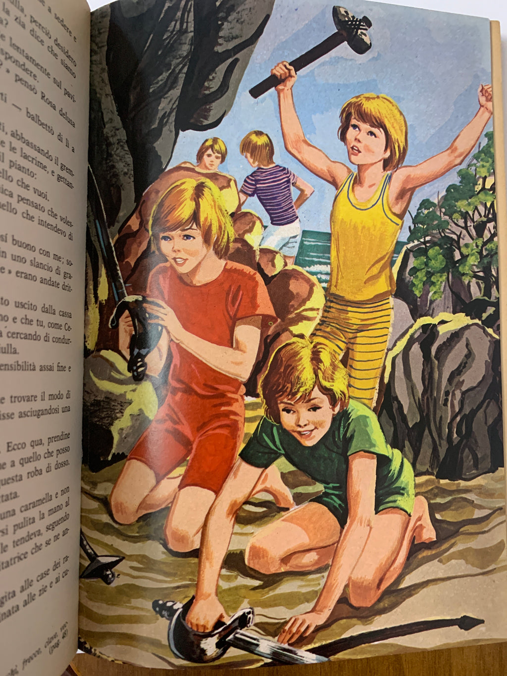 Libro "Rosa e gli otto cugini" - L.M. Alcott - Edizioni Malipiero 1973 - Illustrato