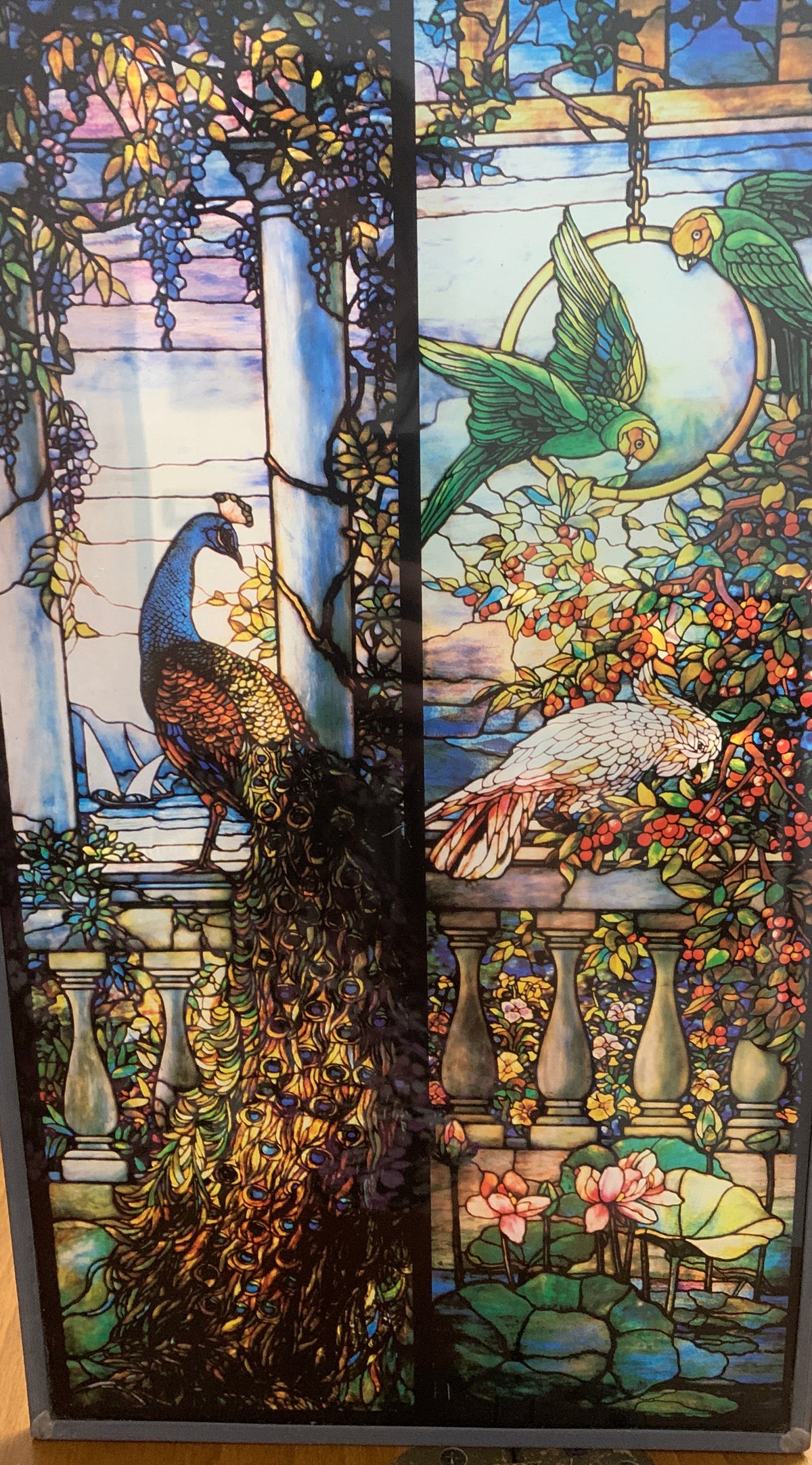 Pannello Decorativo in Vetro Stile Tiffany "Pavone e Pappagalli" Art Nouveau