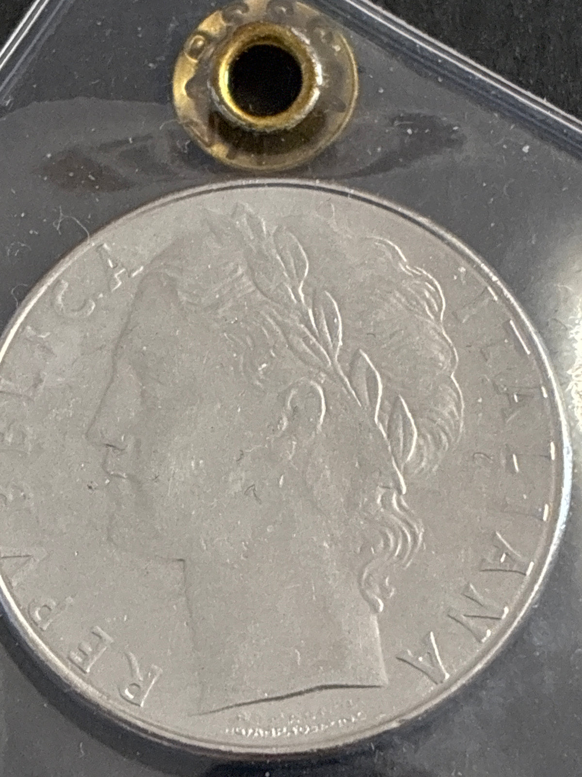 100 Lire 1981 "Minerva" Errore Capelli Lisci Dietro l'Orecchio in Perizia BB