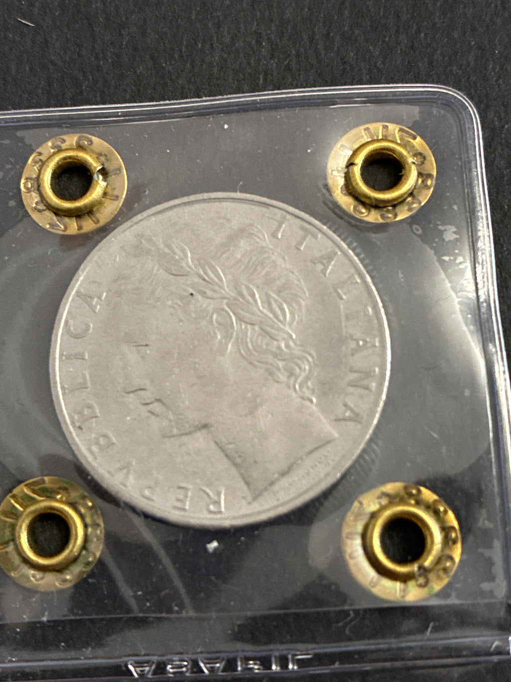 Moneta periziata da 100 Lire 1964 Minerva - Variante con errore di conio "Asse ruotato 335°" (Zilli 34) - Grado BB / NC