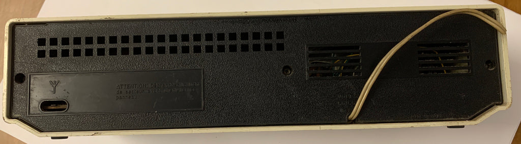 Radio da tavolo d'epoca Pregler TR 66