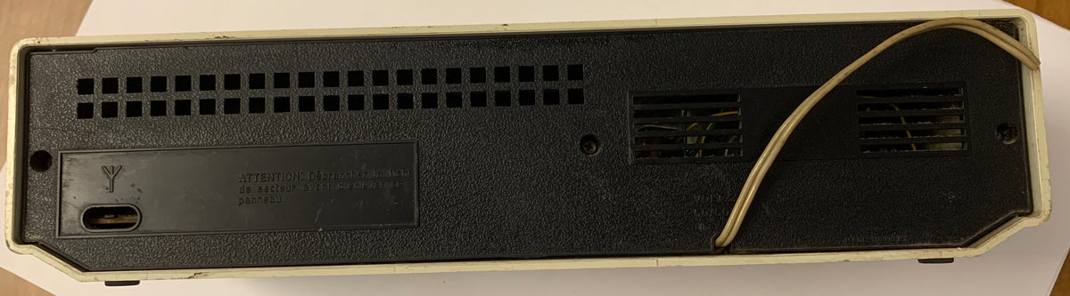 Radio da tavolo d'epoca Pregler TR 66