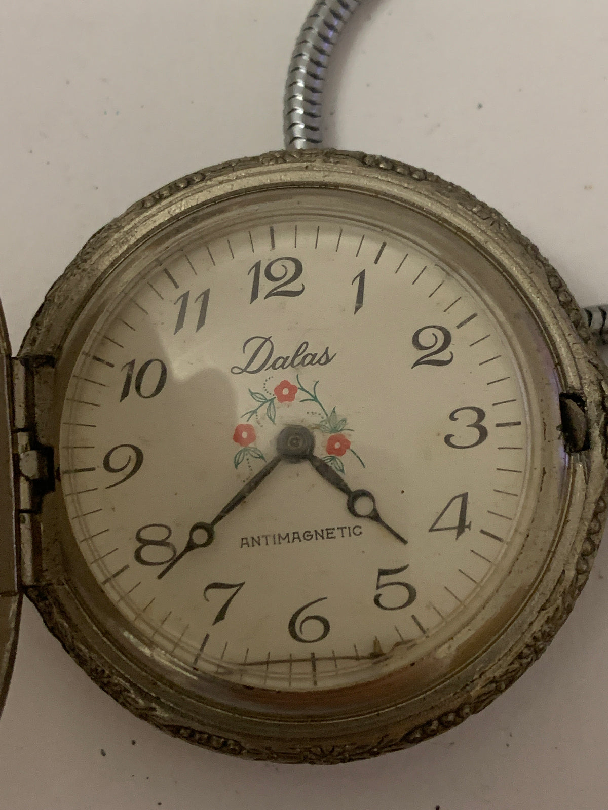 Orologio da tasca vintage Dalas con locomotiva a vapore in rilievo