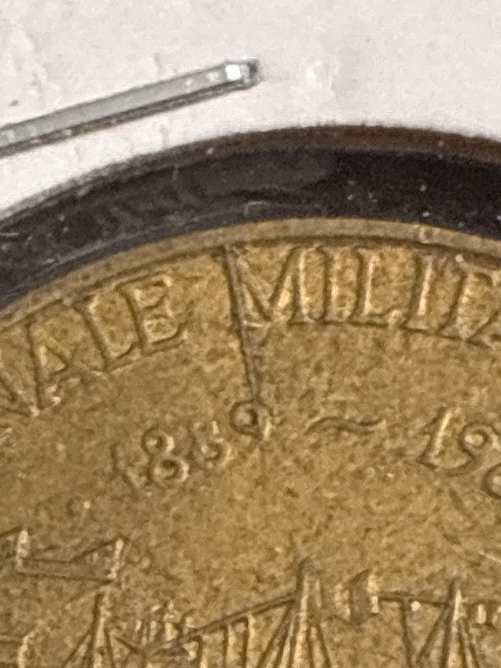 200 Lire 1989 Repubblica Italiana Arsenale di Taranto con errore di conio riga di metallo dal bordo al rovescio