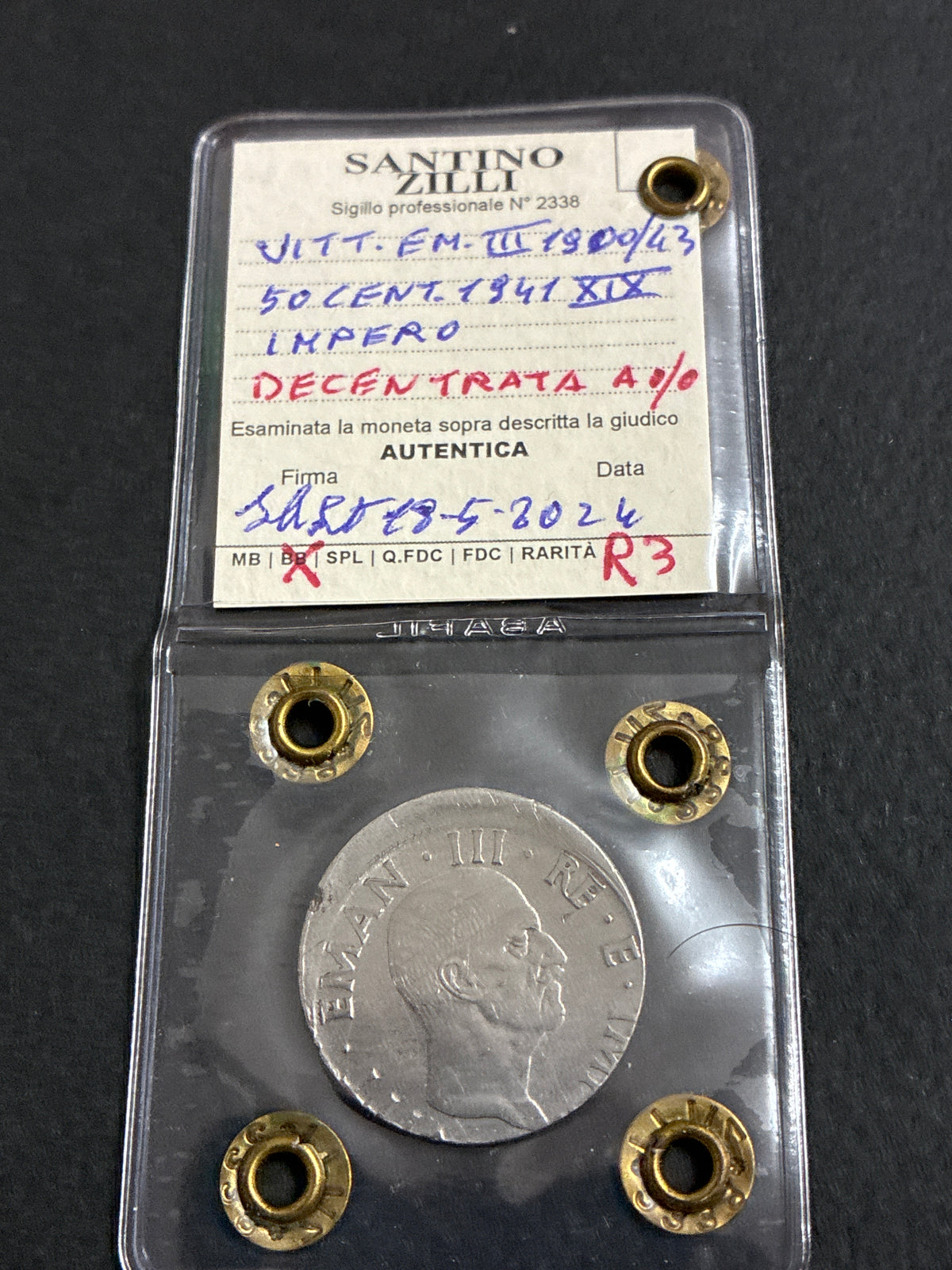 50 Centesimi 1941 XIX Impero Vittorio Emanuele III - Errore di conio Fortemente Decentrata con Contorno Liscio Periziata Santino Zilli R3