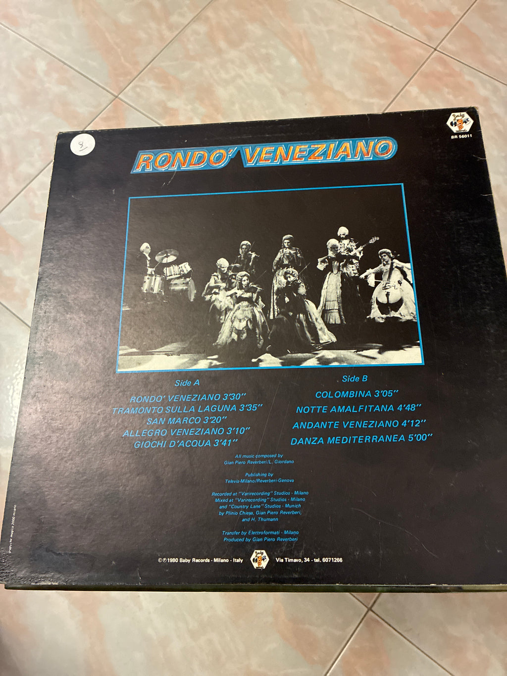 Rondò Veneziano – "Rondò Veneziano" (LP omonimo di debutto, 1980 – Etichetta Baby Records, codice di catalogo BR 56011).