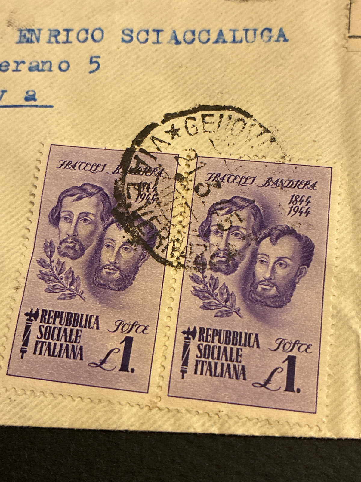 Repubblica Sociale Italiana: lettera raccomandata da Genova per città del 21 marzo 1945 affrancata con coppia orizzontale da 1 Lira della serie commemorativa Fratelli Bandiera in esatta tariffa da 2 Lire e con timbro lineare della Prefettura Repubblica