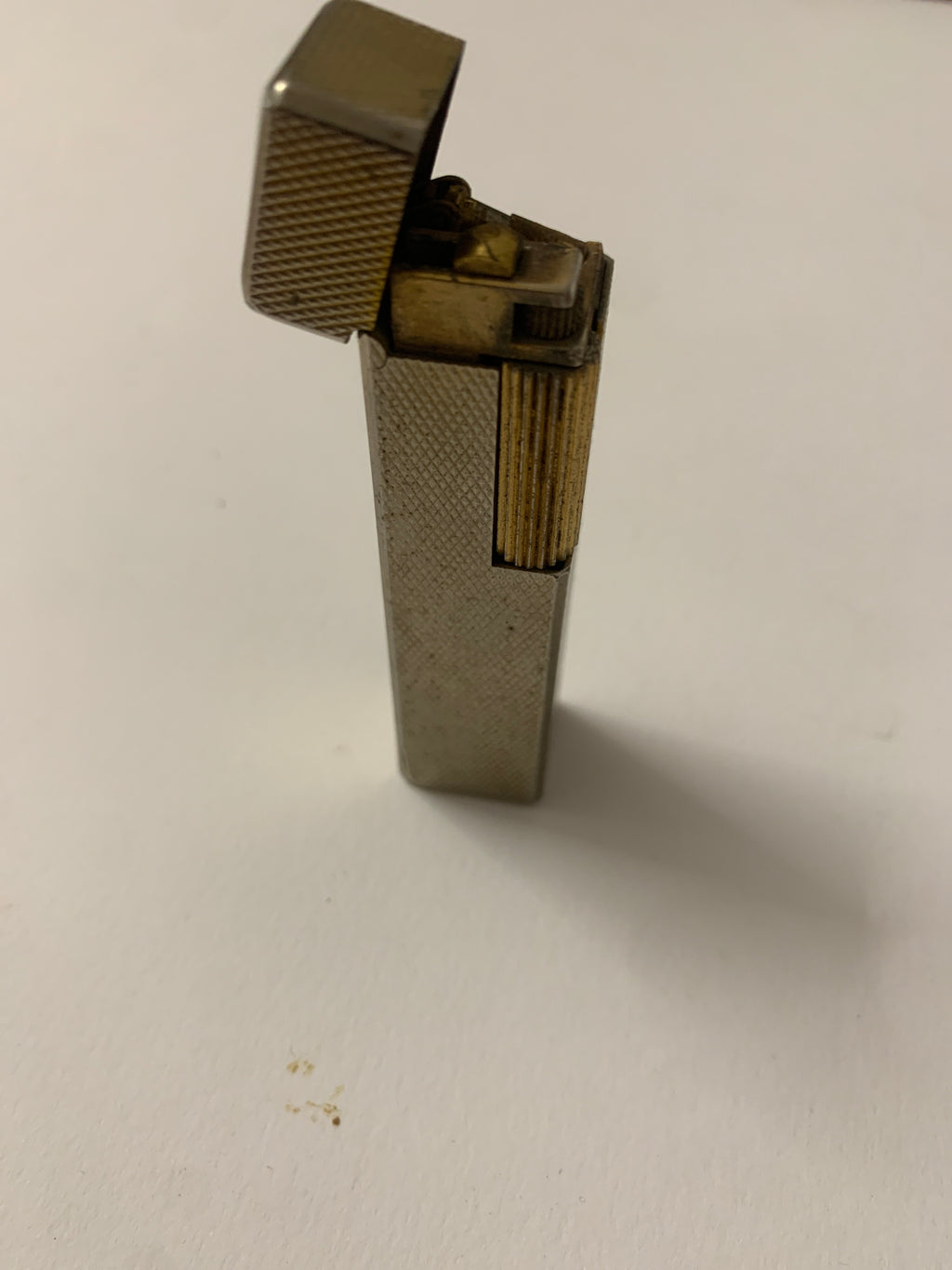 Accendino Vintage WIN a Gas Slim Lavorazione Diamantata