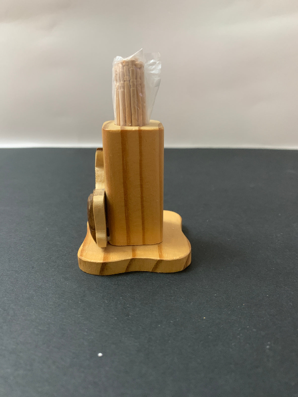 Porta stuzzicadenti vintage in legno intagliato con asinello souvenir artigianale