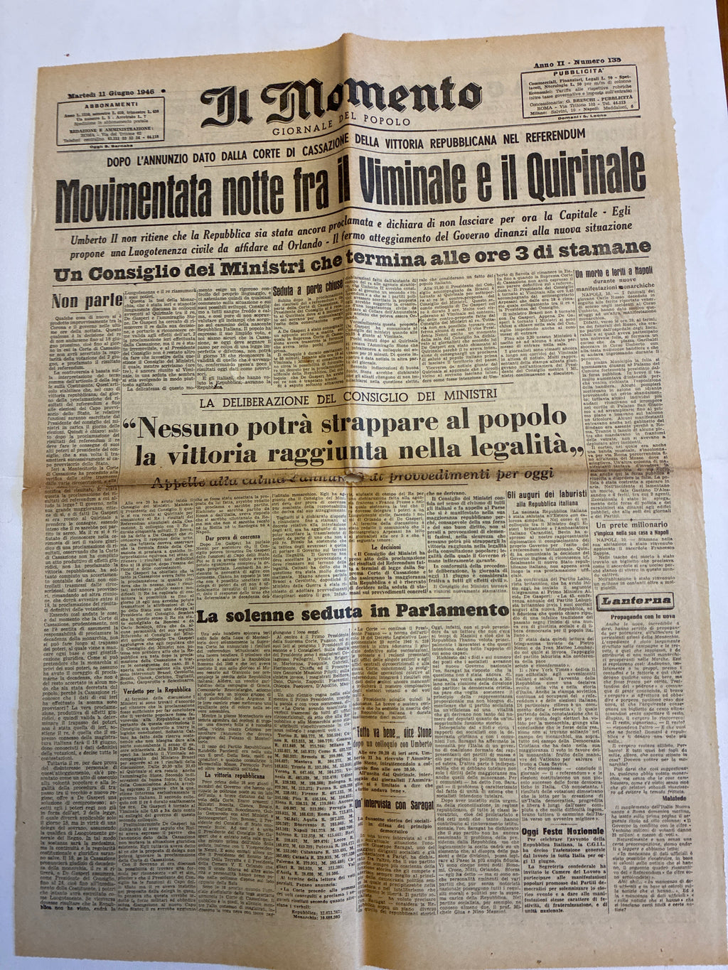 GIORNALE ORIGINALE 11 Giugno 1946 Il Momento - CRISI ISTITUZIONALE UMBERTO II DE GASPERI