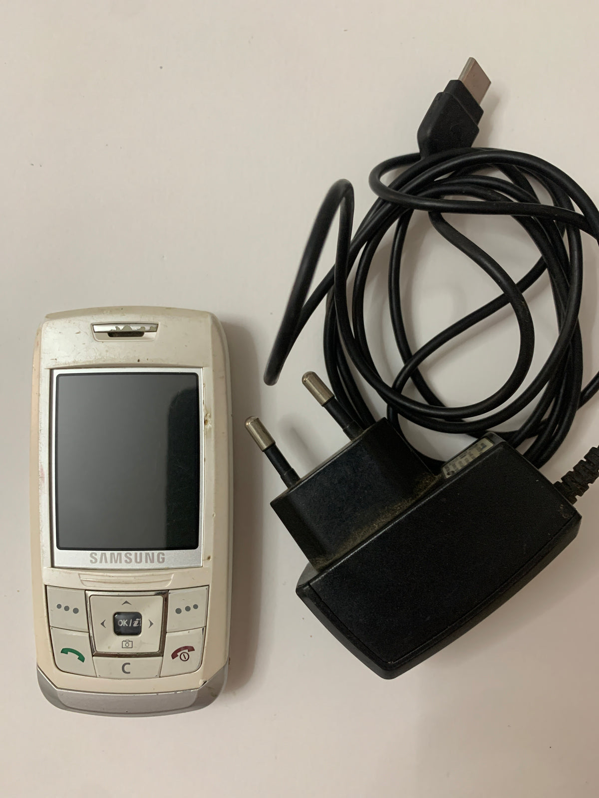 Samsung SGH-E250 Silver