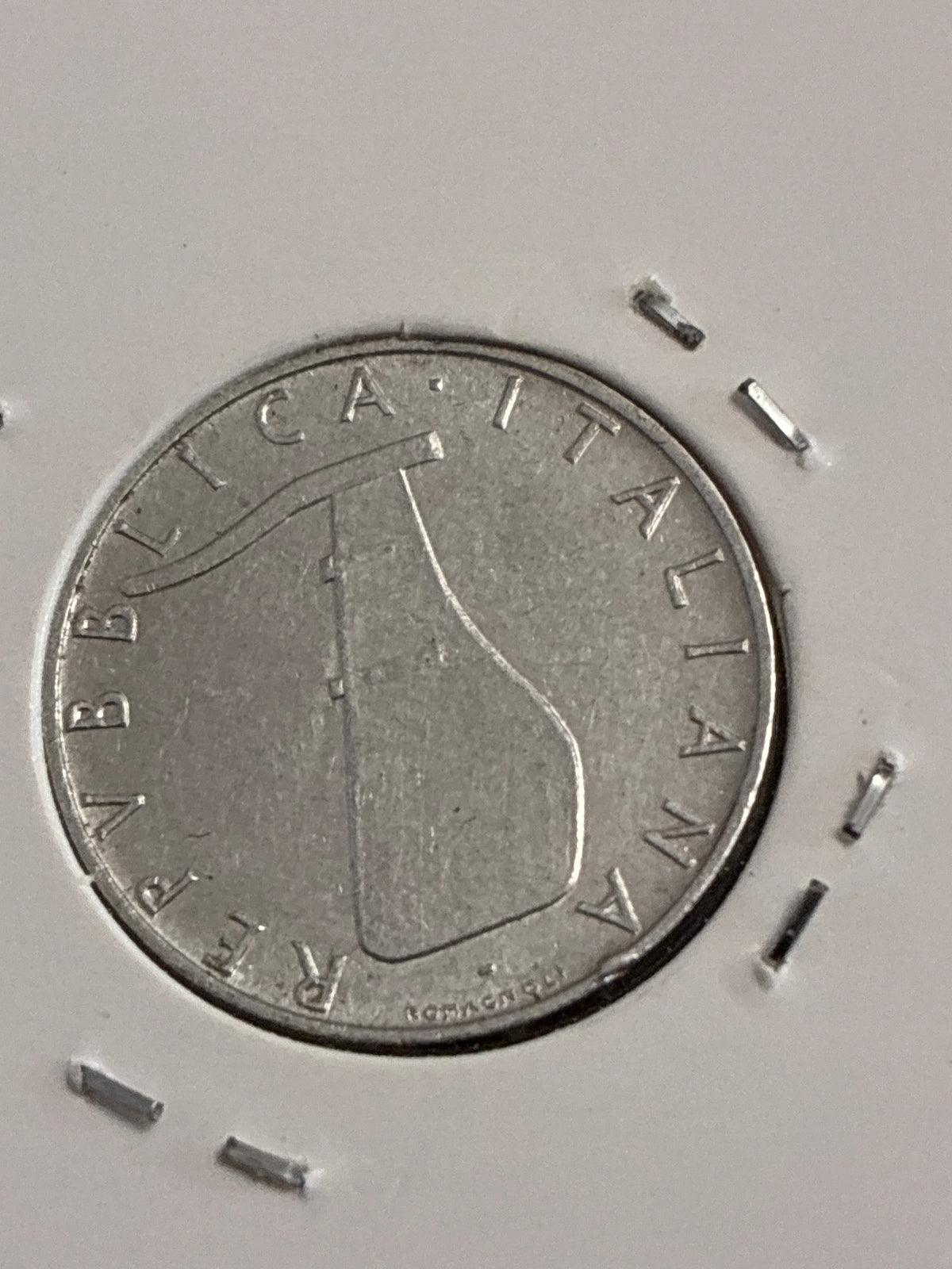 5 lire del 1972 Delfino con errore di conio asse ruotato a 340° gradi