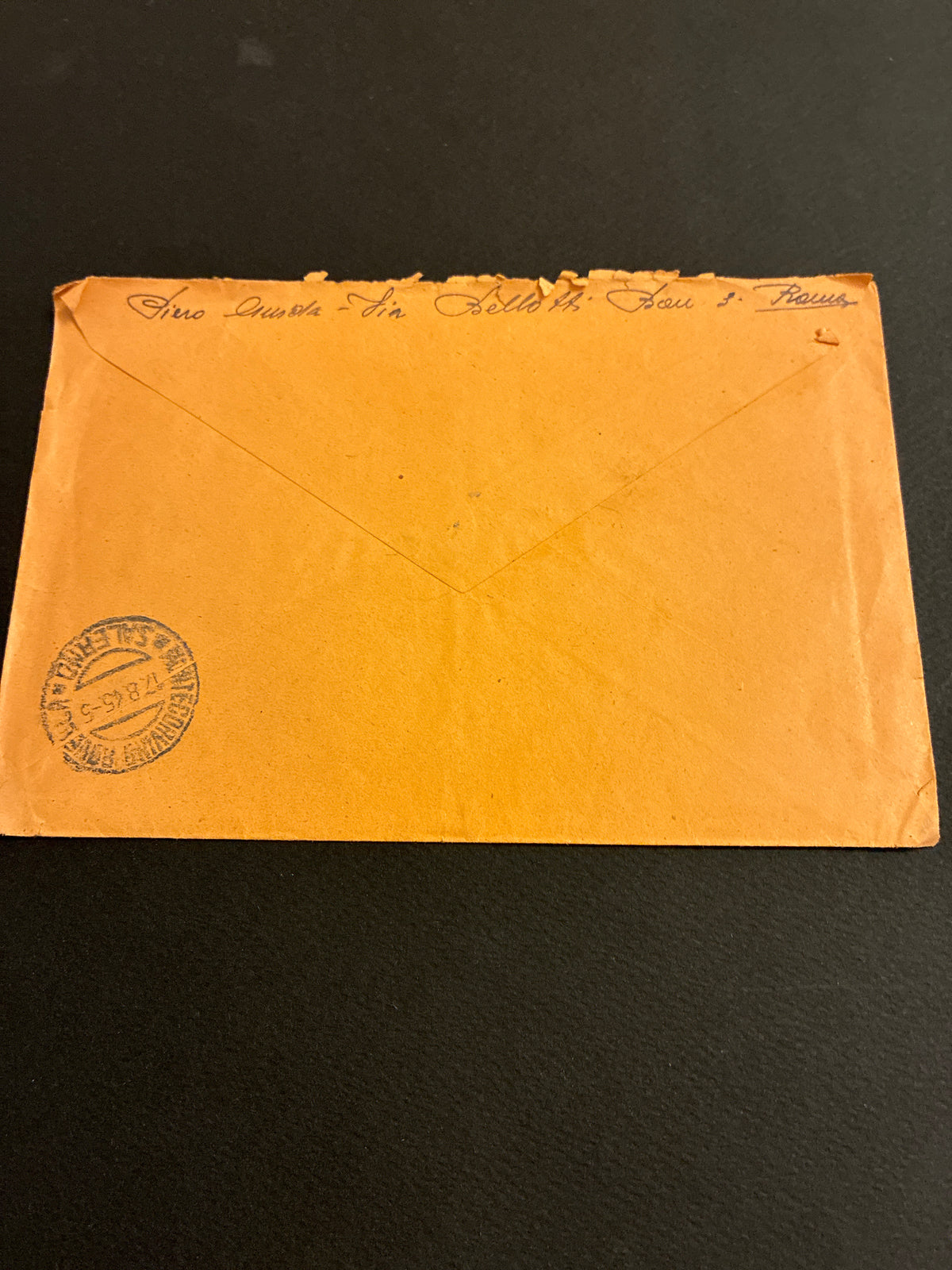 Luogotenenza: lettera ordinaria da Roma a Salerno del 17 agosto 1945 affrancata con coppia orizzontale di francobolli della serie Imperiale da 1 Lira violetto in esatta tariffa d'epoca