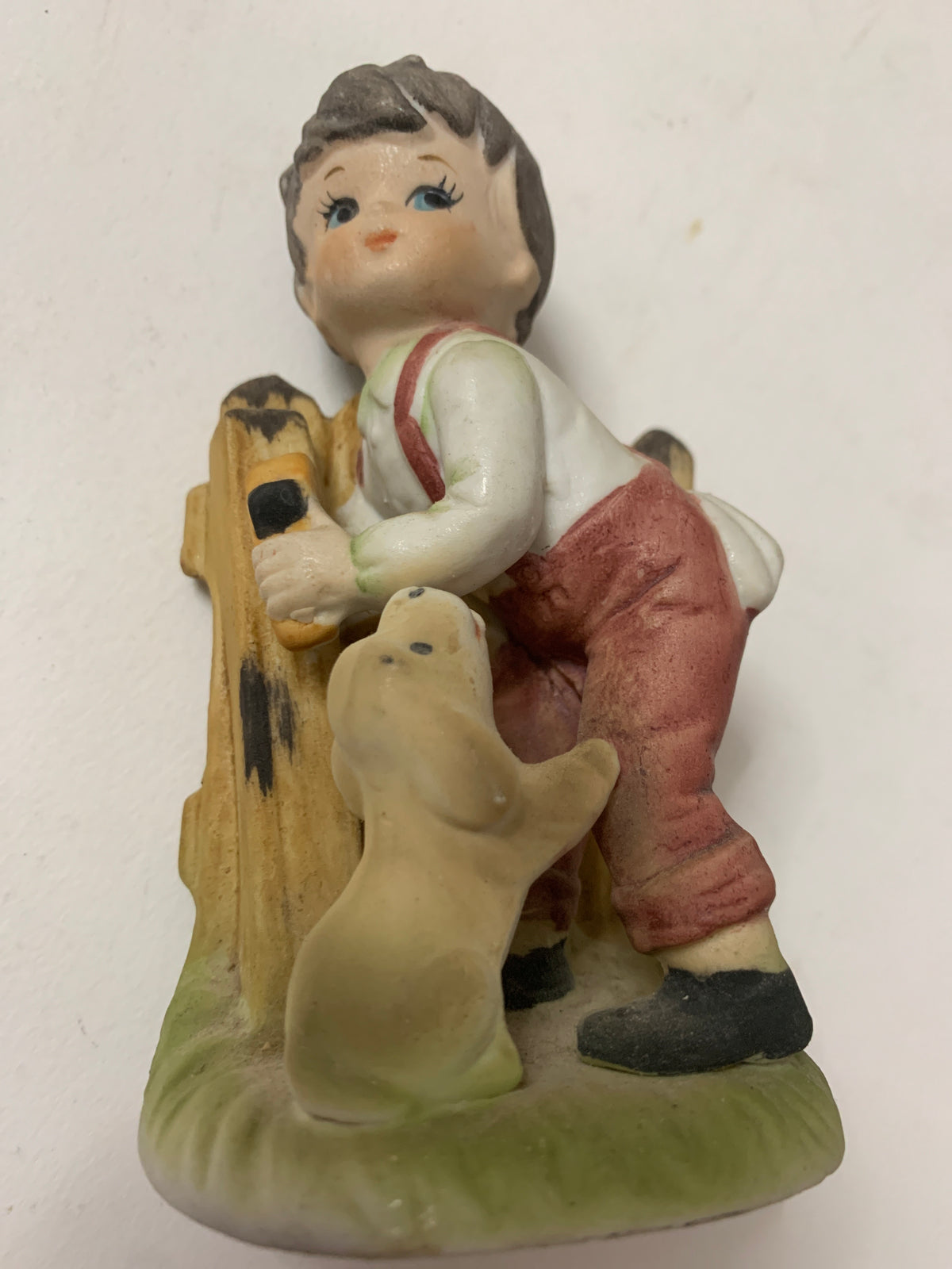 Statuetta Vintage in Porcellana Bimbo con Cagnolino e Staccionata