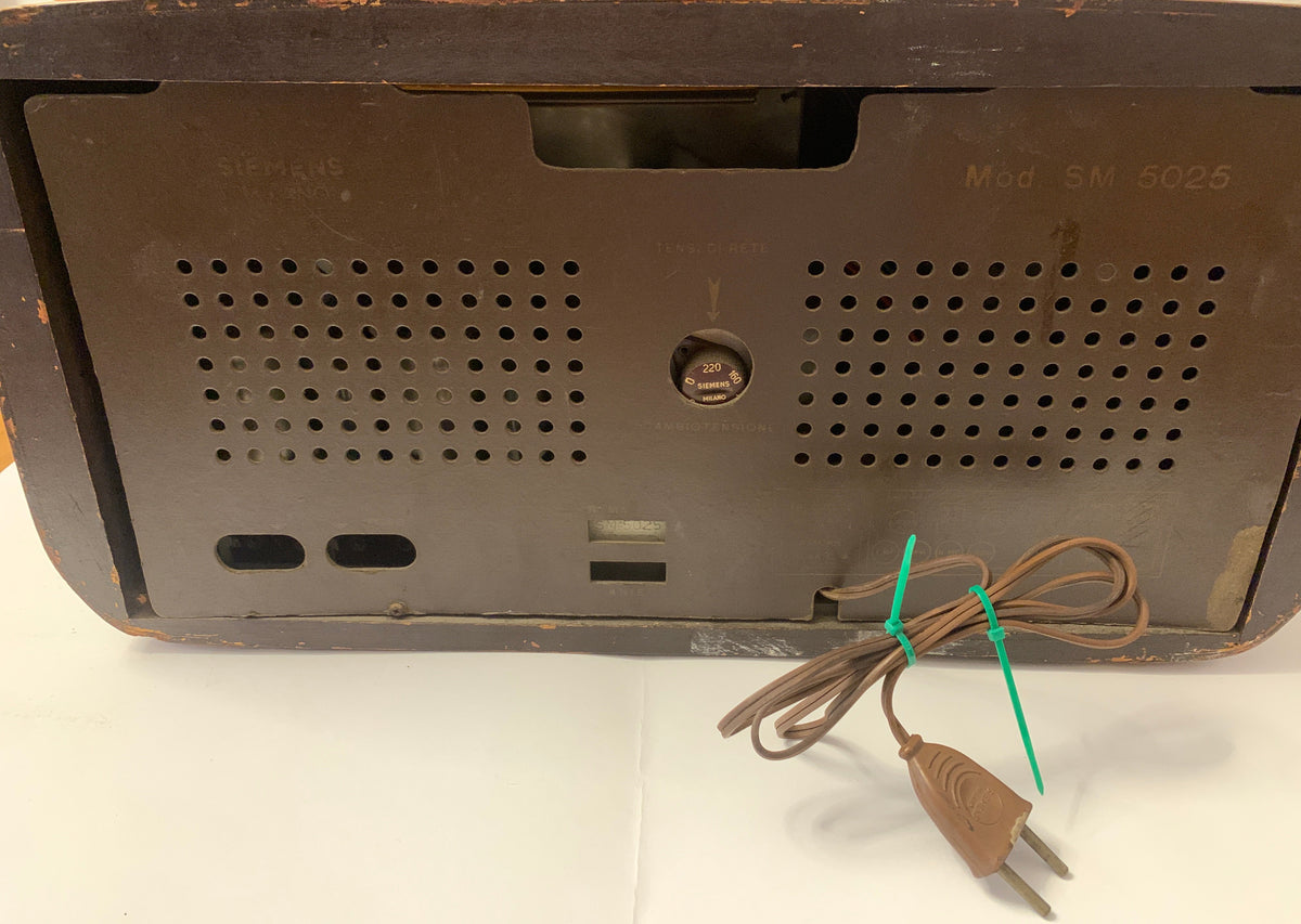 Radio a valvole d'epoca Siemens anni '50 in legno