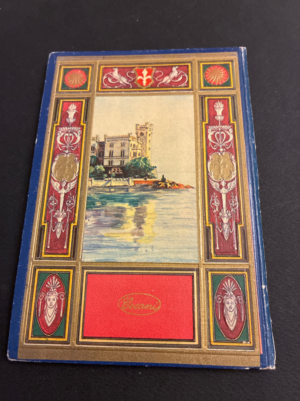Libretto di cartoline Ricordo di Trieste - Cartoline che compongono 32 Vedute storiche (Edizione Cecami Milano)