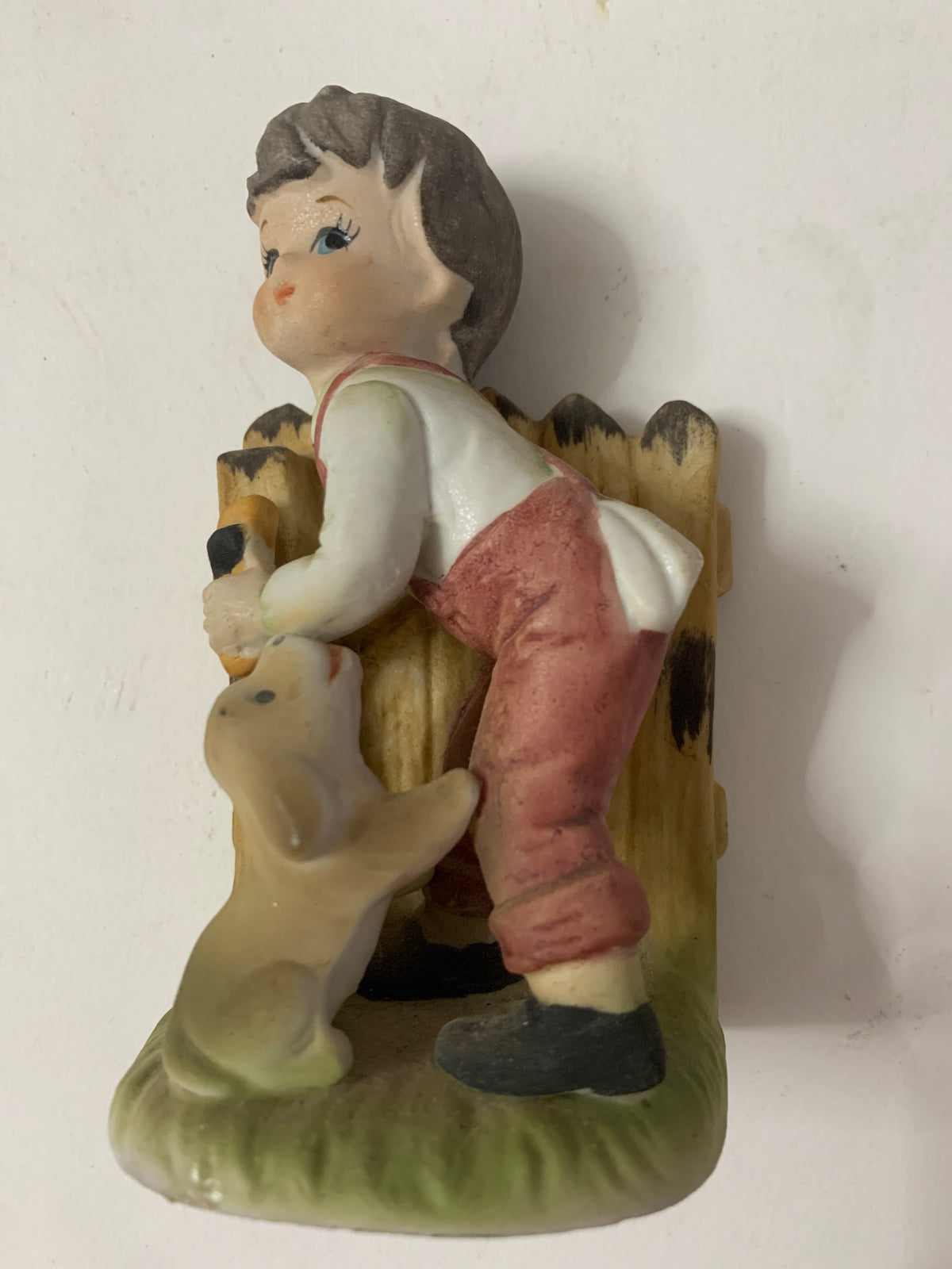 Statuetta Vintage in Porcellana Bimbo con Cagnolino e Staccionata