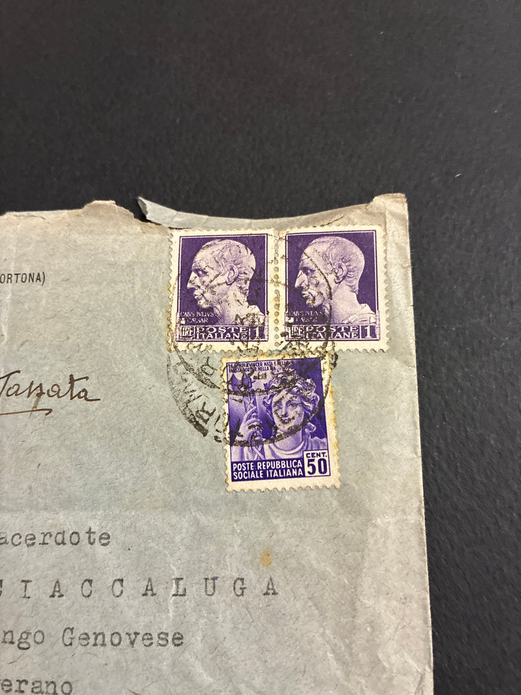 Busta Espresso RSI del marzo 1945 tassata per il doppio della tariffa mancante con francobolli da 1 lira fratelli Bandiera, diretta a Genova al Giusto tra le Nazioni Don Enrico Sciaccaluga