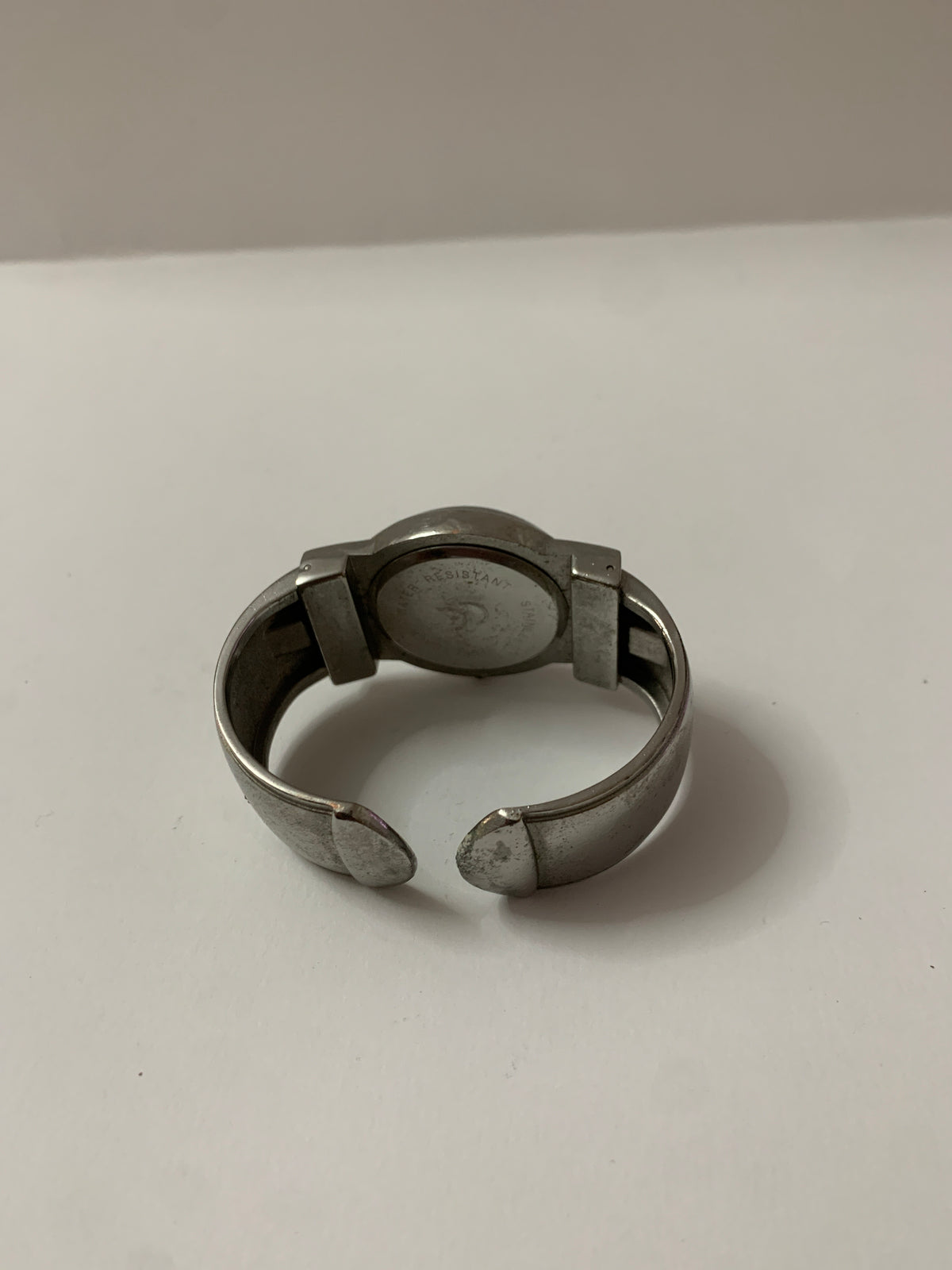 Orologio da donna vintage con bracciale rigido a schiava quadrante nero al quarzo