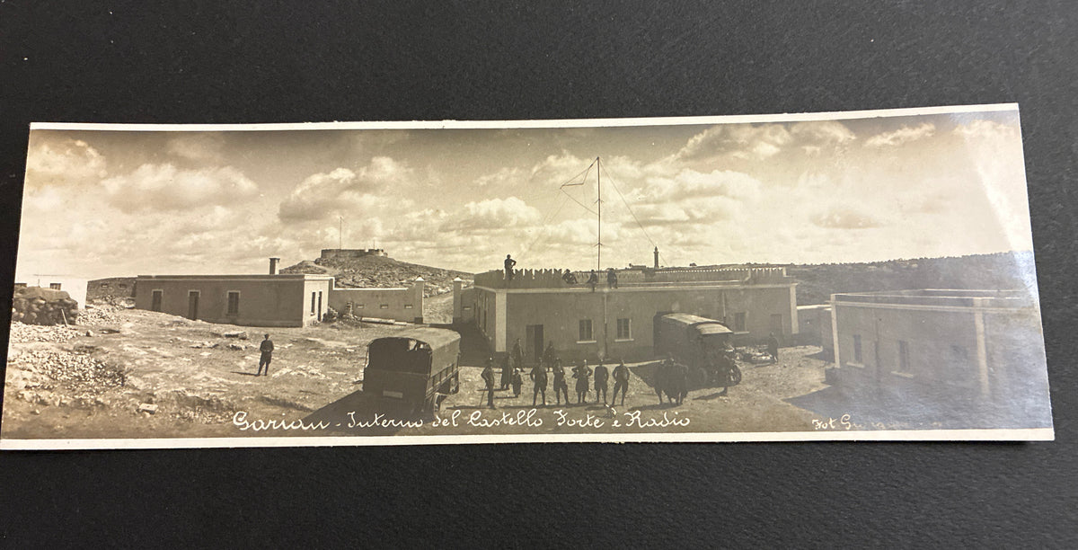 Foto Epoca Libia Garian Interno Del Castello Forte E Stazione Radio Con Soldati Autocarri E Timbri Ministero Colonie