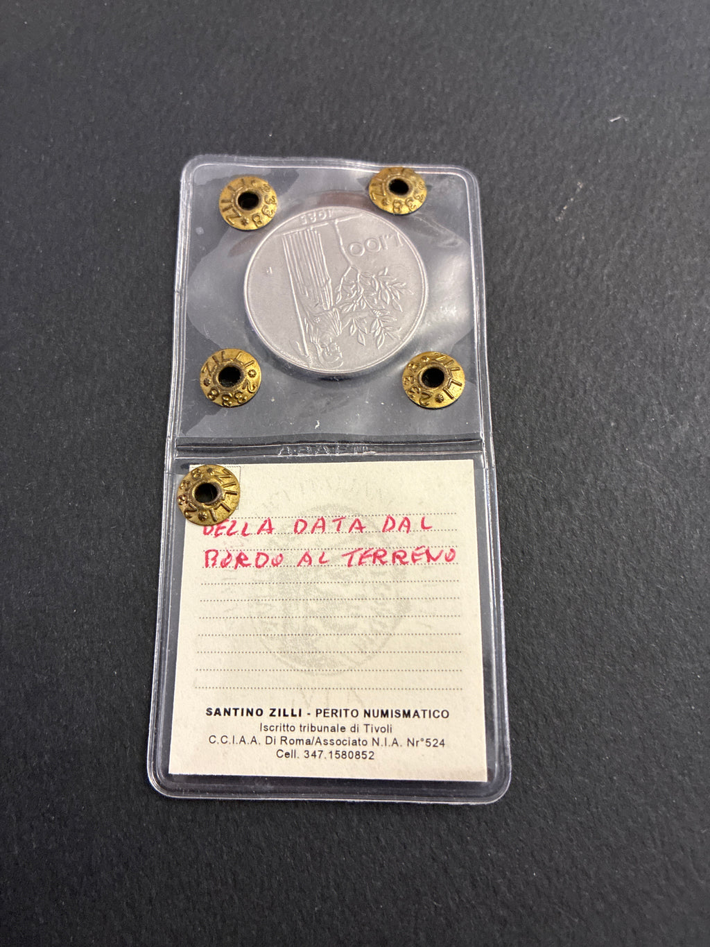 100 Lire 1985 Minerva Rara con Riga di Metallo in Rilievo prima della Data Periziata Q.FDC