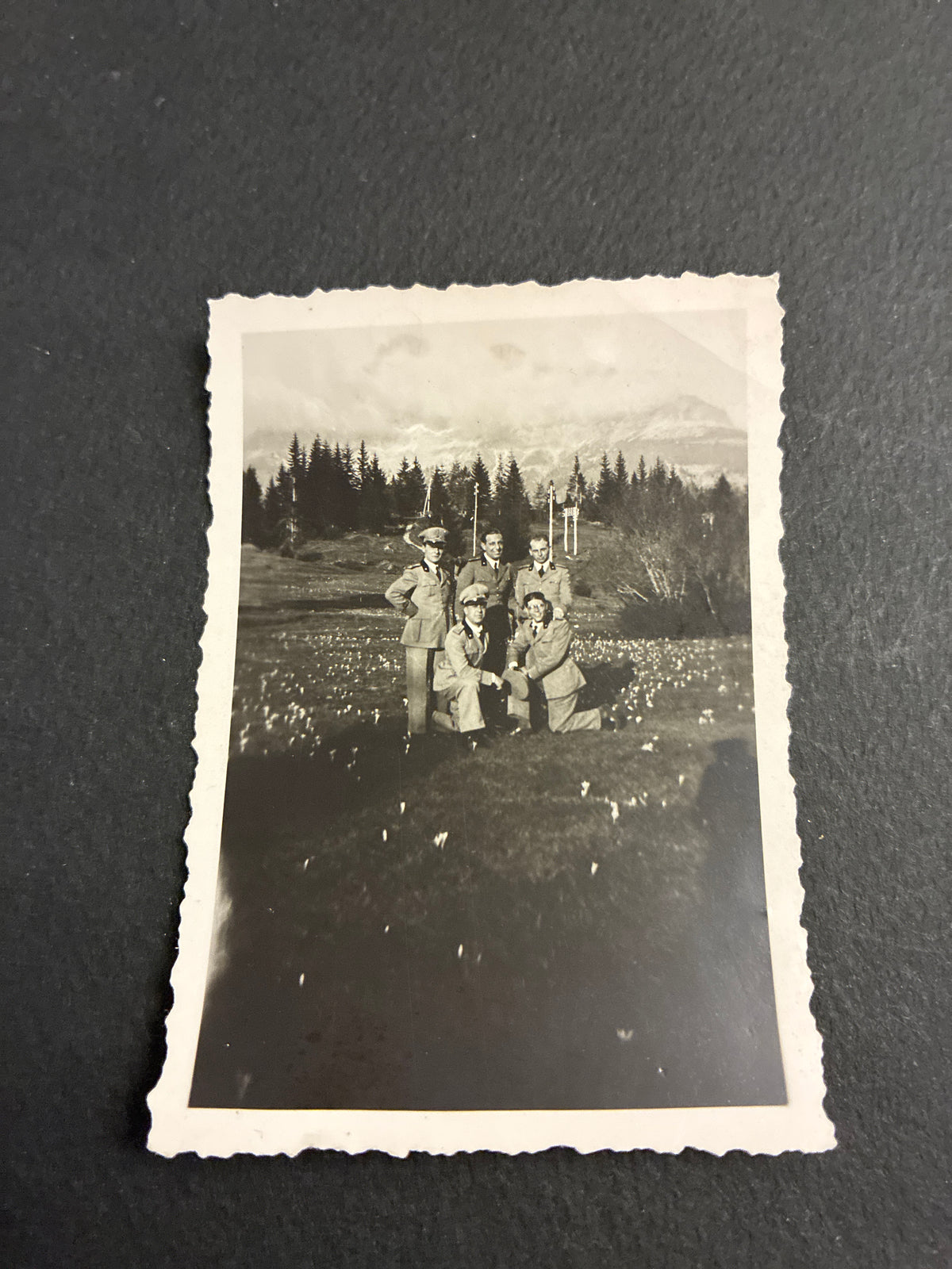FOTO MILITARE 1937 PASSO COSTALUNGA DOLOMITI UFFICIALI GUARDIA DI FINANZA CON CARLO DABALÀ