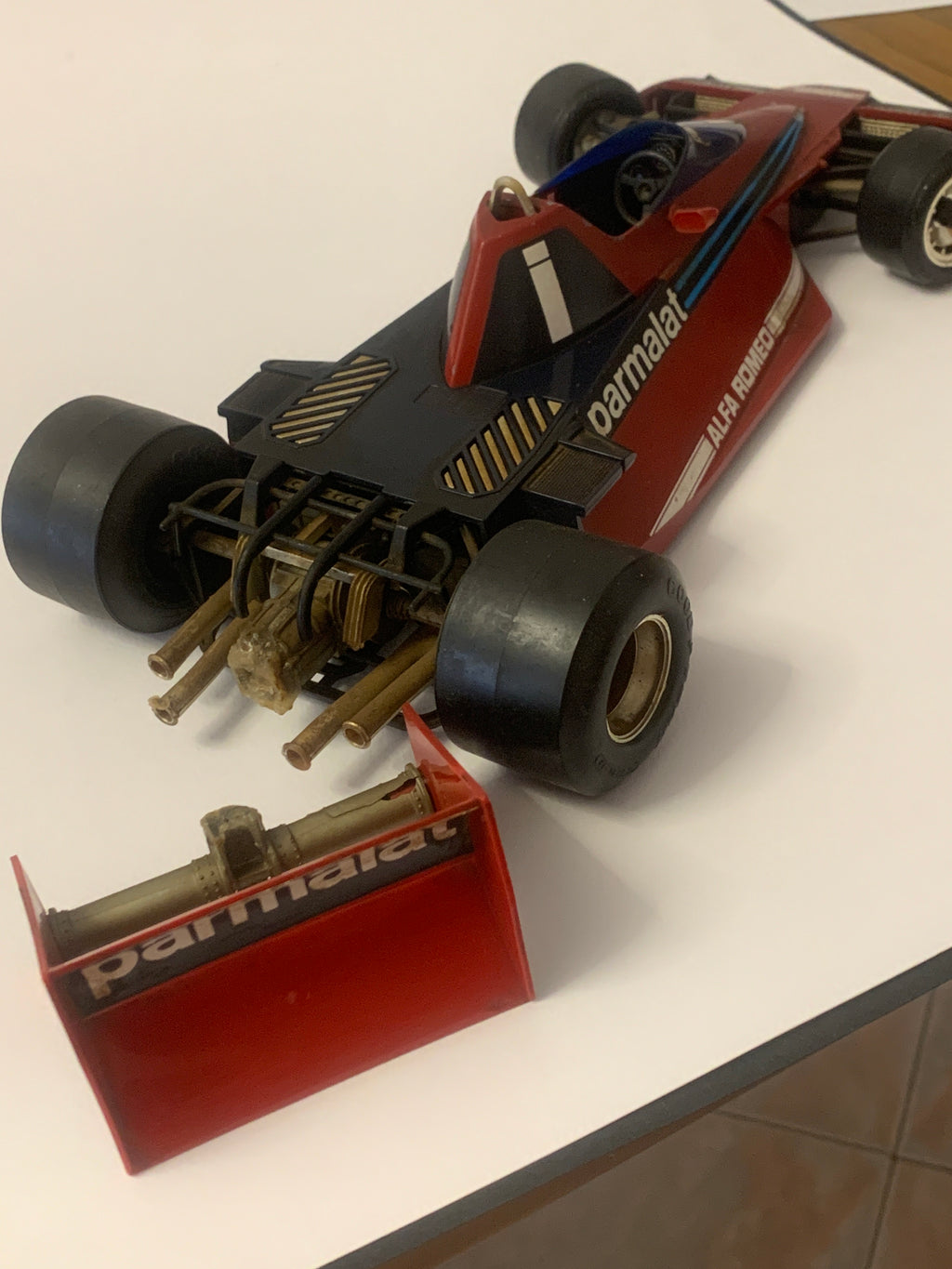 Modellino Bburago 1/14 Brabham Alfa Romeo BT46 Parmalat F1 Vintage (Cod. 2103)