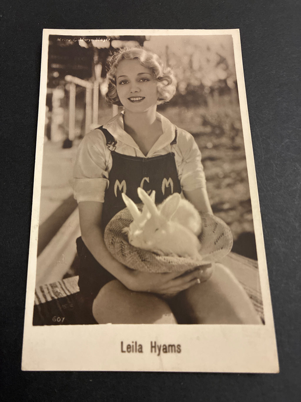 Cartolina Vintage Leila Hyams - Cinema Pre-Code - Edizioni G. B. Falci Milano / MGM (1930)