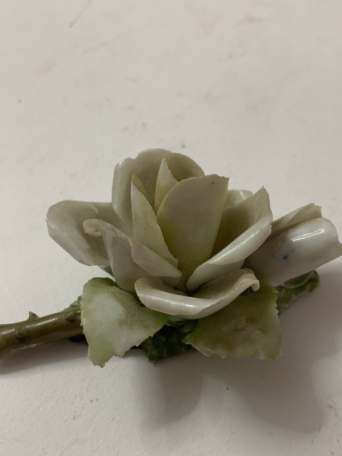 Rosa in Porcellana Vintage Capodimonte con Bocciolo
