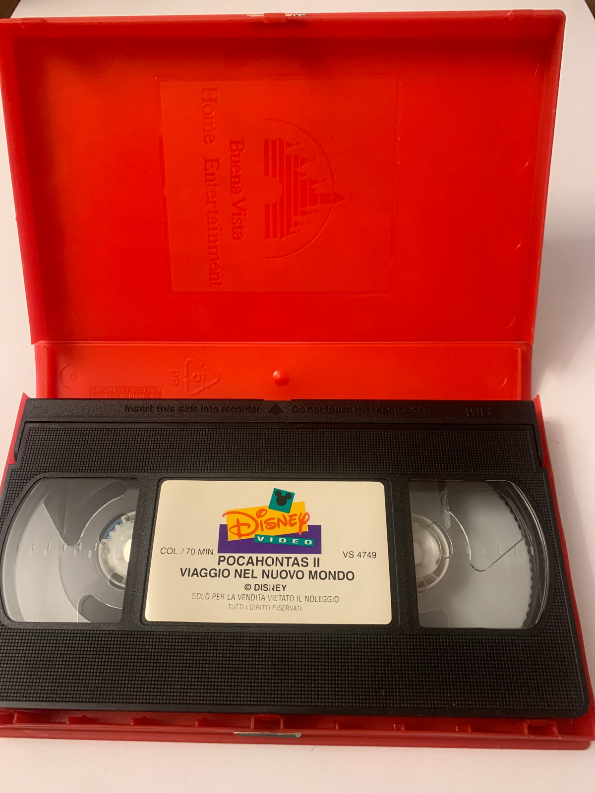 Lotto 2 VHS Disney "102 La carica dei 101" e "Pocahontas II - Viaggio nel Nuovo Mondo"