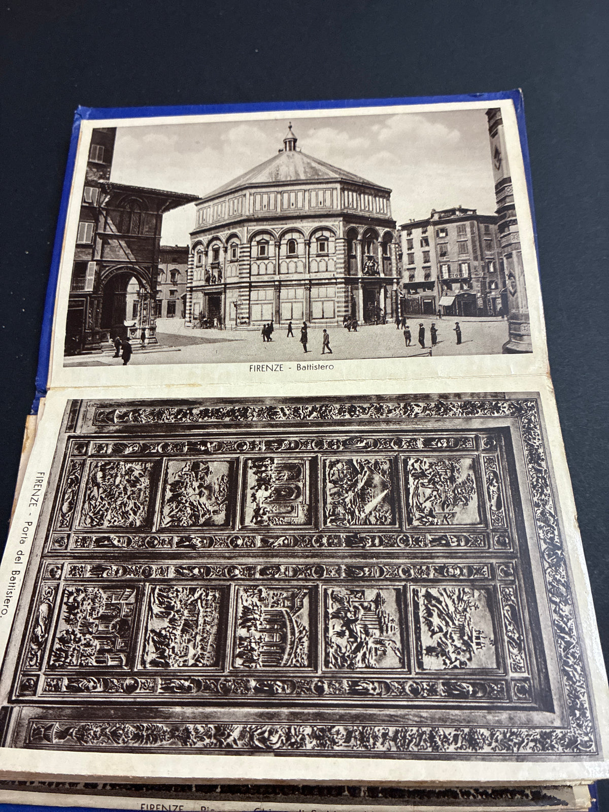 Libro d'epoca "Ricordo di Firenze - 32 vedute" - Album souvenir a soffietto con mappa e testi (circa anni 1910-1930)