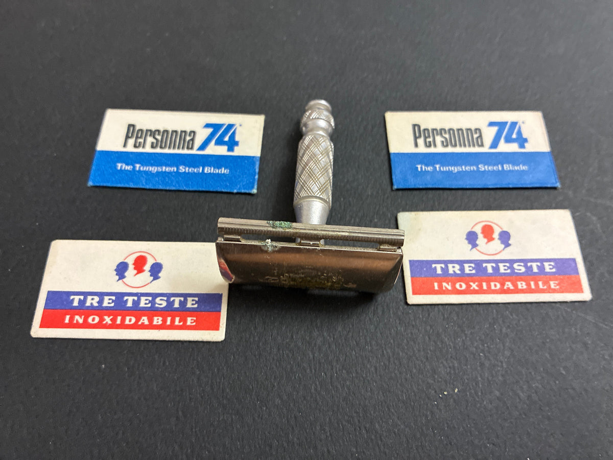 Kit da barba tascabile vintage Esercito Italiano – Rasoio di sicurezza e lamette "Tre Teste" (Anni '60/'70)