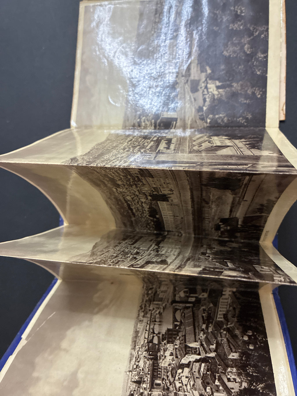 Libro d'epoca "Ricordo di Firenze - 32 vedute" - Album souvenir a soffietto con mappa e testi (circa anni 1910-1930)