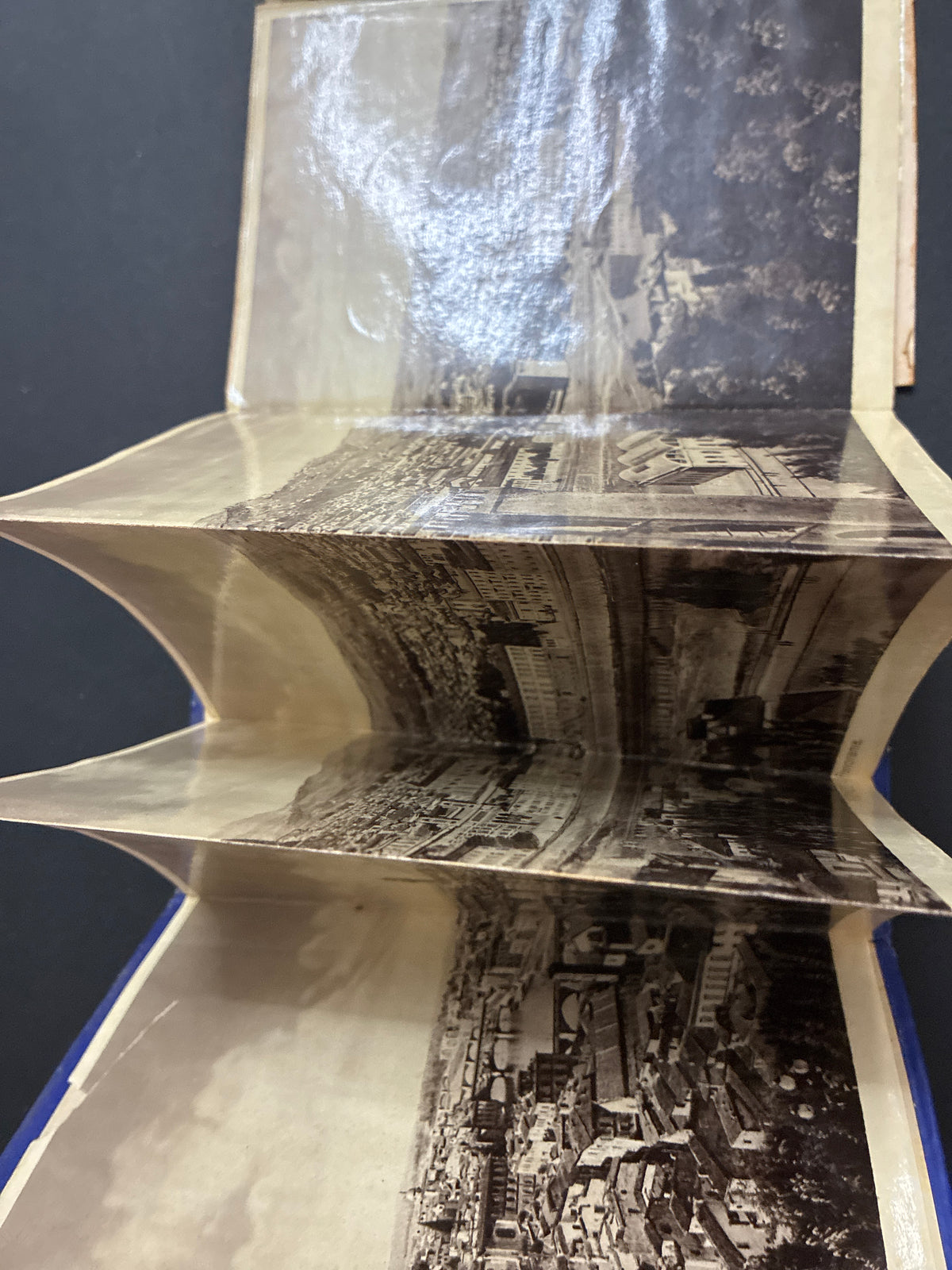 Libro d'epoca "Ricordo di Firenze - 32 vedute" - Album souvenir a soffietto con mappa e testi (circa anni 1910-1930)