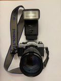 Fotocamera Analogica Minolta XG-M 35mm con Obiettivo Tamron 70-210mm f/3.8-4, Flash Minolta Auto 2800 e Tracolla Originale
