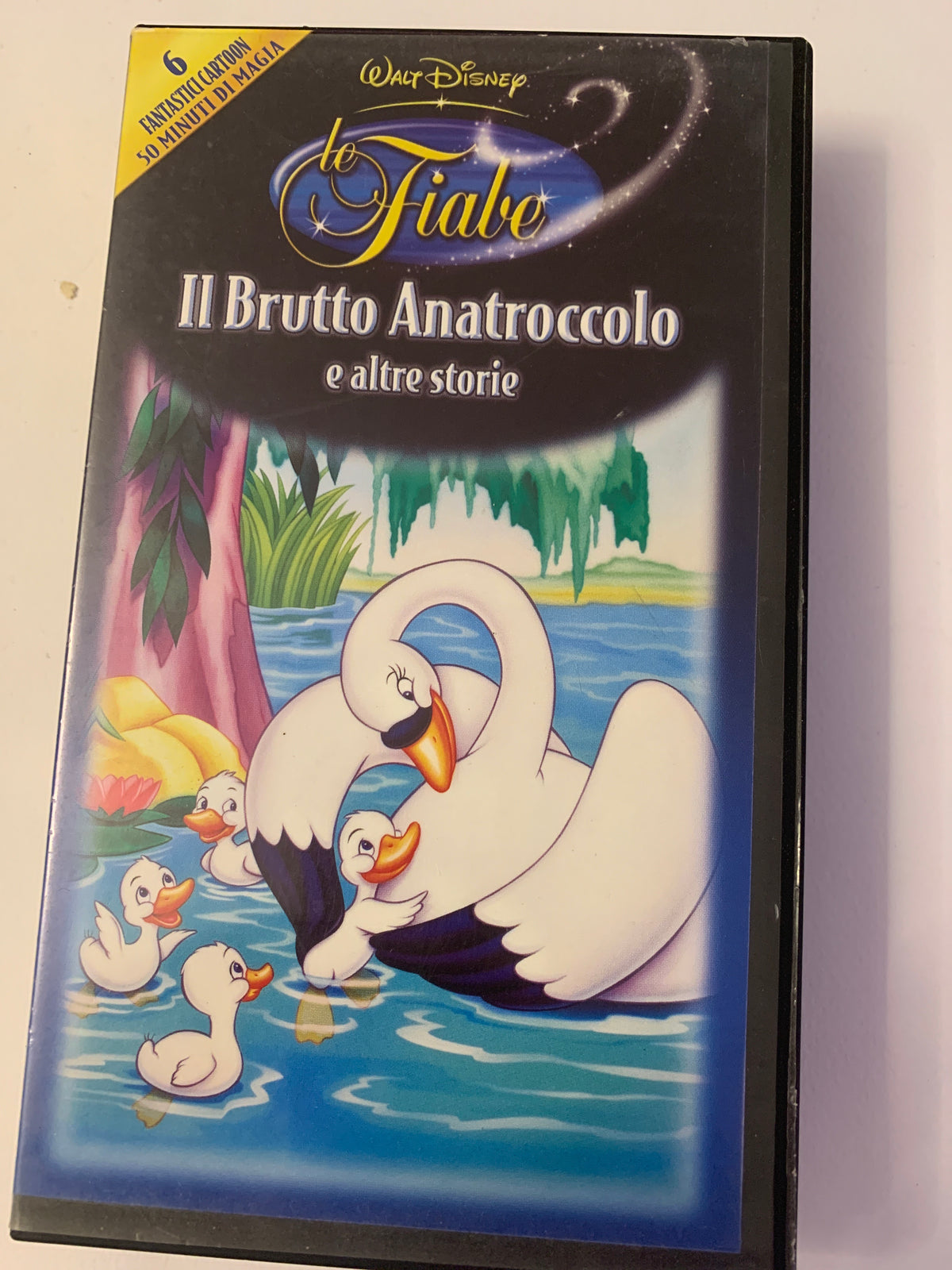 Lotto 2 VHS Vintage - L'Albero Azzurro "Come si fa a fare" e Walt Disney Le Fiabe "Il Brutto Anatroccolo"