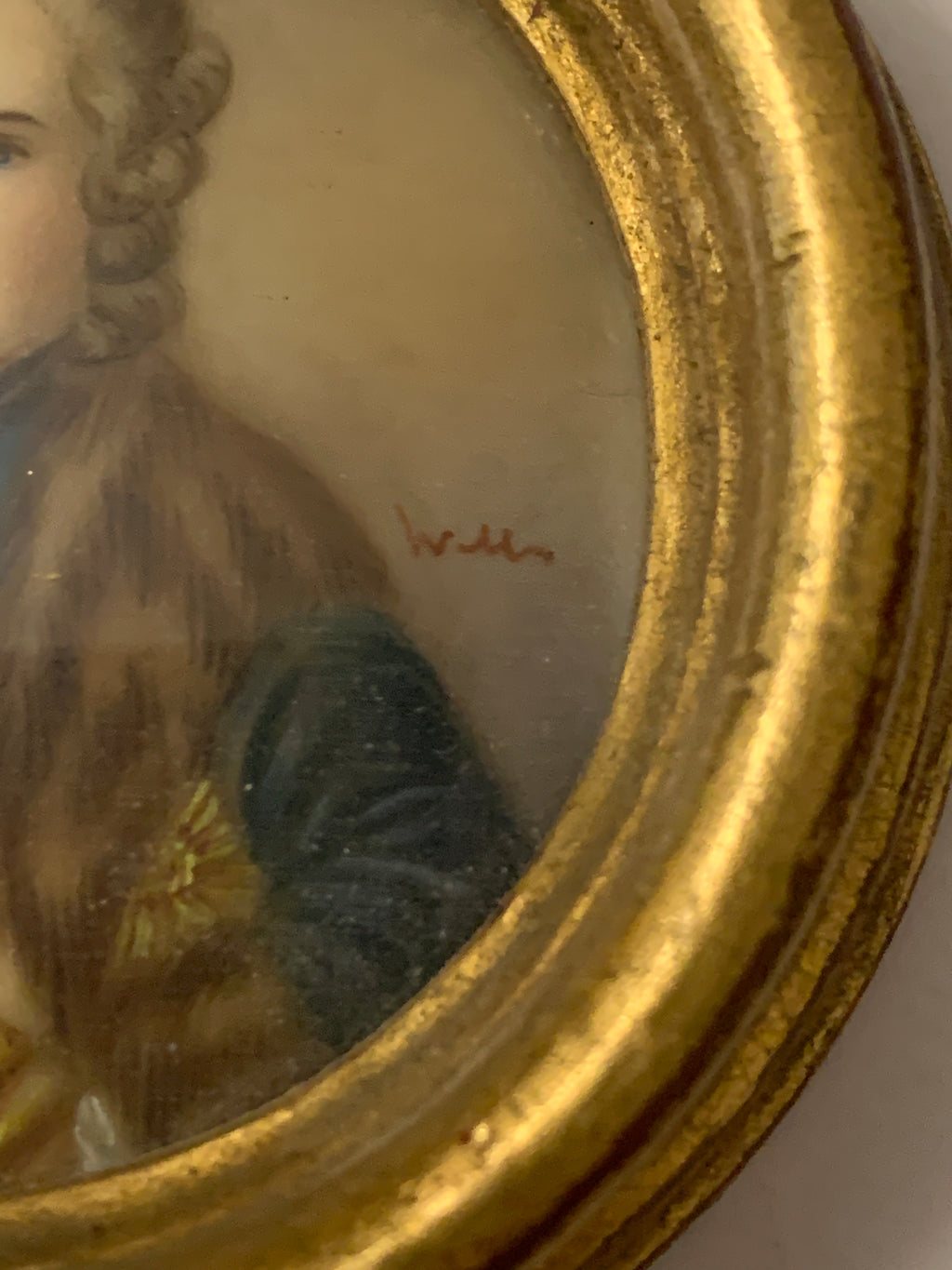 Miniatura Ritratto di Gentiluomo del '700 Firma Weber in Cornice Tonda Dorata